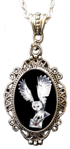 Alkemie Harry Potter's White Owl Hedwig Cameo Pendant Necklace