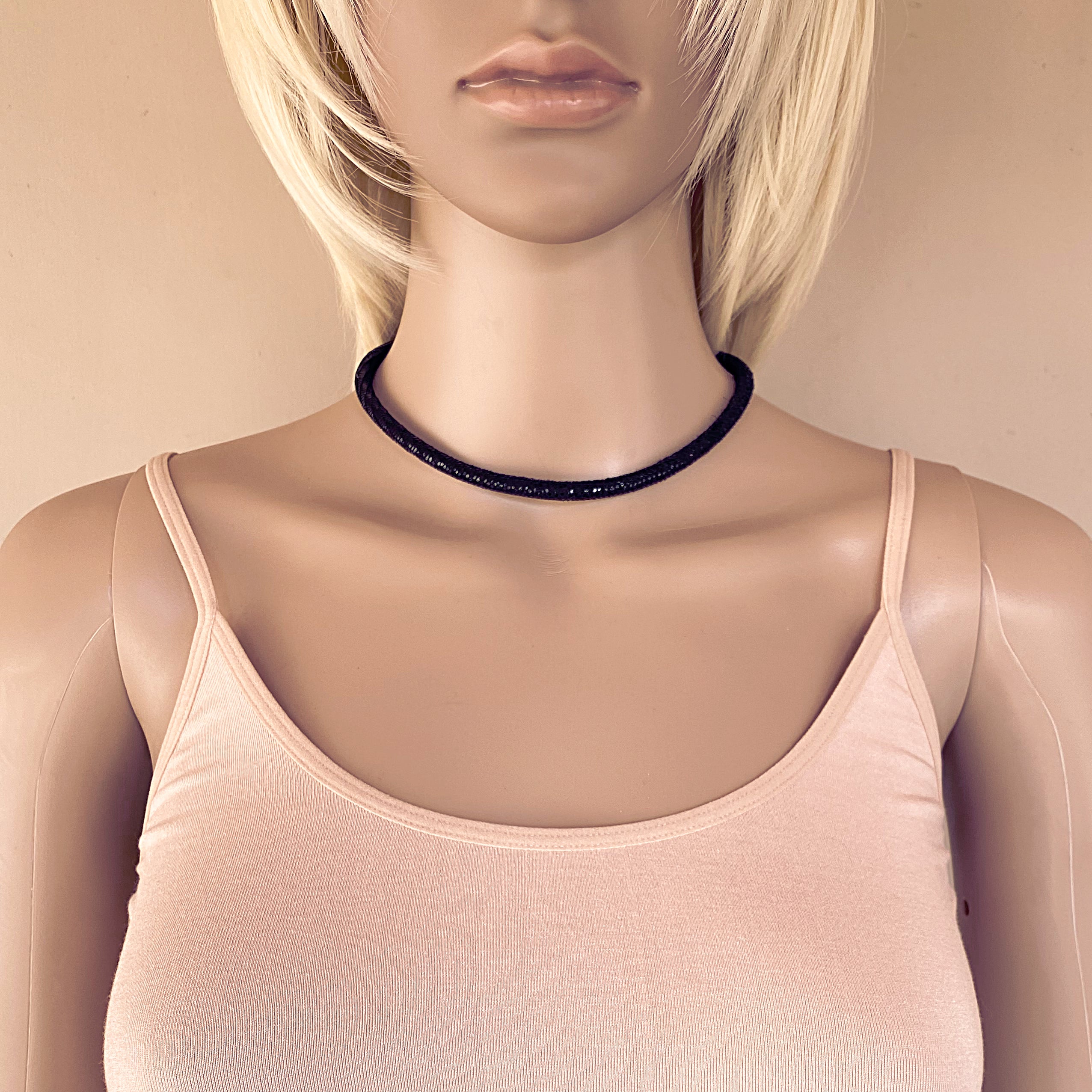 10 Pcs. Steel Memory Wre Choker Coated Necklaces Wth Slver Screw Clasp 18 nch 1mm THCK 10 Pcs. Steel Memory Wre Choker Coated Necklaces Wth Slver Screw Clasp 18 nch 1mm THCK